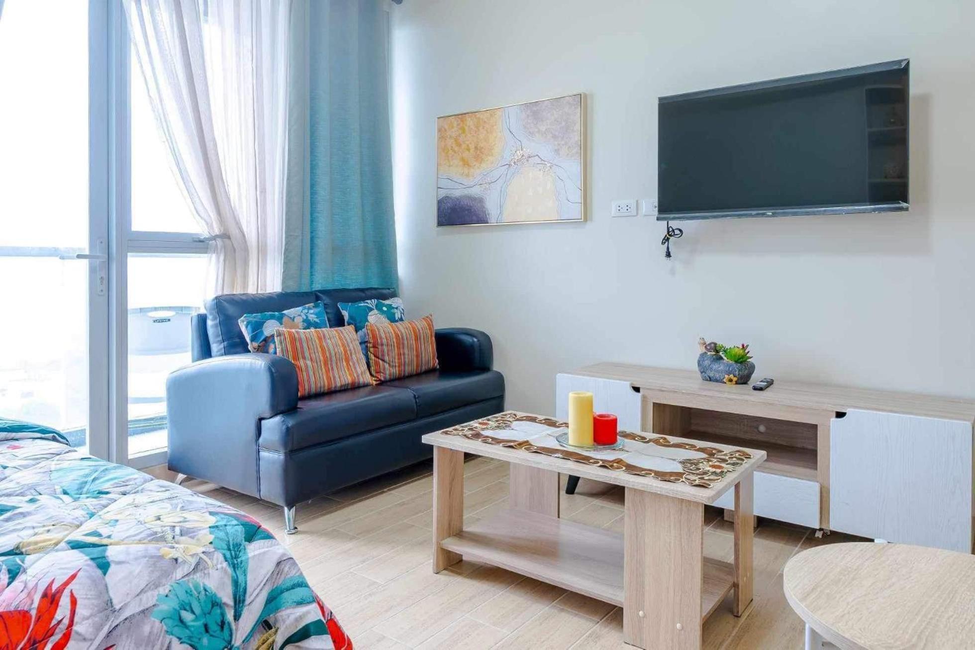 Jhezzstuffs Staycation Iloilo City Ngoại thất bức ảnh